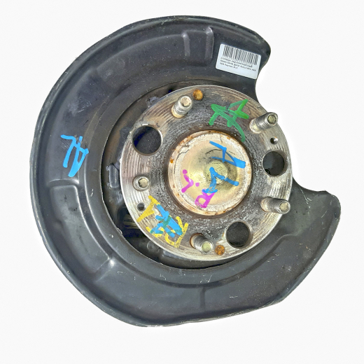 Ступица задняя Honda Odyssey '94-'99/ Stepwgn '96-'01 левая диск 5x114 без ABS контрактная