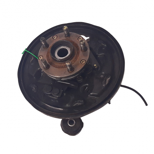 Ступица задняя Subaru Impreza '00-'07/ Forester '97-'02/ Forester '01-'07 правая барабан 5x100 4WD ABS контрактная