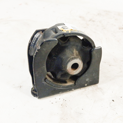 Подушка двигателя Toyota Vista/ Ardeo '98-'03/ Avensis Verso '01-'09/ Corolla '00-'07/ Allex '01-'06/ Allion '01-'07/ Fielder '00-'06/ Ipsum '01-'09/ Premio '01-'07/ Rav4 '00-'05/ Runx '01-'06/ Spacio '01-'07/ Picnic '01-'09/ Will Vs '01-'04 (1AZ-FSE, 1AZ-FE, 2NZ-FE, 1NZ-FE, 2AZ-FE, 1ZZ-FE) AT передняя контрактная