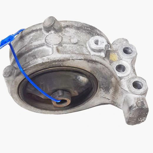 Подушка двигателя Mitsubishi Galant/ Legnum '96-'05 (4G64 GDI) правая контрактная