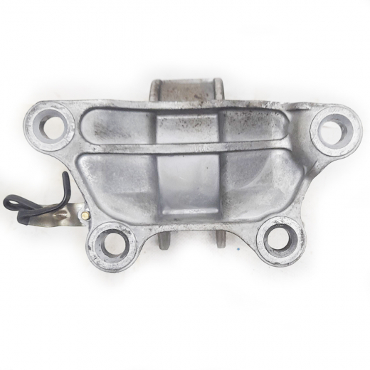 Подушка двигателя Mitsubishi Diamante '94-'05 (6G73 MVV/ GDI, 6A13) левая контрактная