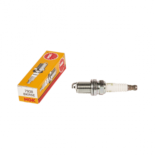 Свечи зажигания NGK BKR5E Standard