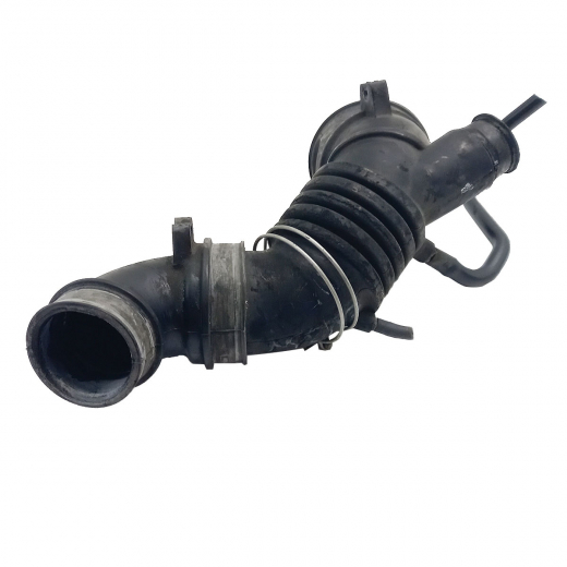 Патрубок воздушного фильтра Mitsubishi Airtrek '01-'05/ Outlander '03-'06 (4G63-T) Контрактный