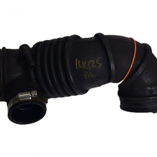 Патрубок воздушного фильтра Mitsubishi Airtrek Sport Gear '04-'05/ Outlander '03-'06 (4G69 MIVEC) Контрактный