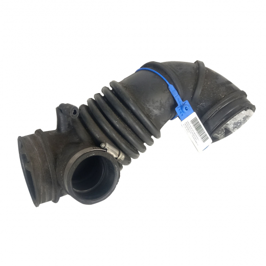 Патрубок воздушного фильтра Mitsubishi Airtrek Sport Gear '04-'05/ Outlander '03-'06 (4G69 MIVEC) Контрактный