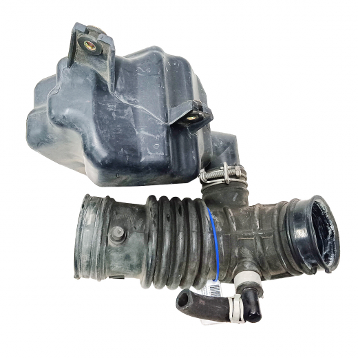 Патрубок воздушного фильтра Nissan Expert '99-'02 (QG18DE) 4WD Контрактный