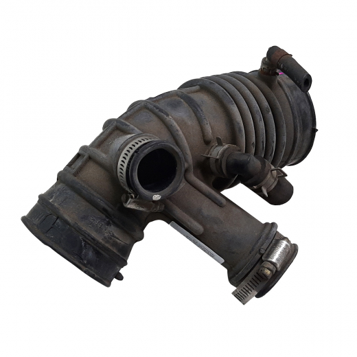 Патрубок воздушного фильтра Nissan Serena '99-'01 (SR20DE) Контрактный