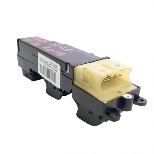 Кнопка стеклоподъемника Toyota Vista '90-'94/ Corolla '87-'92/ Corolla '91-'02/ Corolla '91-'95/ Corolla '95-'97/ Camry '90-'94/ Corona '87-'96/ Caldina '92-'96/ Carina '88-'92/ Carina '92-'96/ Mark II '88-'93/ Camry Prominent '90-'94/ Sprinter Carib '89-'95/ Sprinter Carib '95-'97/ Ceres '92-'97/ Chaser '88-'92/ Corsa '90-'94/ Corsa '94-'97/ Cresta '88-'92/ Hilux Surf '89-'95/ Hilux Surf '95-'97/ Marino '92-'97/ Rav4 '95-'97/ Scepter '92-'96/ Sprinter '89-'02/ Sprinter '95-'97/ Starlet '89-'96/ Tercel '90-'94/ Tercel '94-'97 передняя правая контрактная