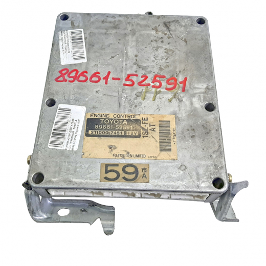 Компьютер двигателя Toyota Vitz '00-'01/ Platz '00-'01 (1SZ-FE) 2WD AT контрактный 89661-52591