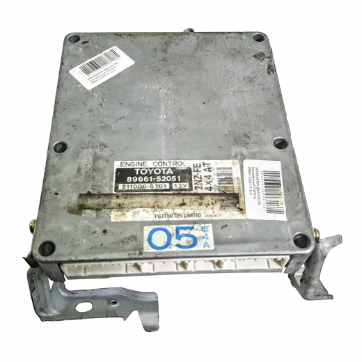 Компьютер двигателя Toyota Vitz '00-'01 (2NZ-FE) 4WD AT контрактный 89661-52051