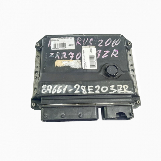 Компьютер двигателя Toyota Noah '10-'11 (3ZR-FAE) 2WD CVT контрактный 89661-28E20