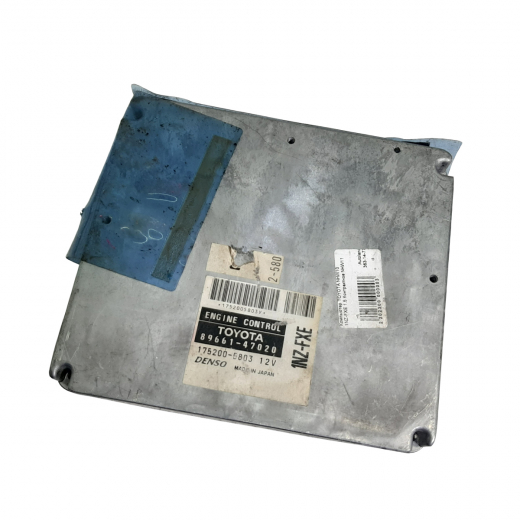 Компьютер двигателя Toyota Prius '00-'03 (1NZ-FXE) 2WD CVT контрактный 89661-47020