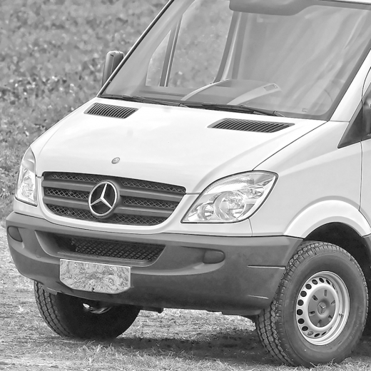 Бампер передний Mercedes-Benz Sprinter '06-'13 под туманки API (Тайвань)