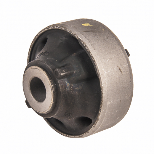 Сайлентблок переднего нижнего рычага задний вертикальный CTR CVN-20, GV0411