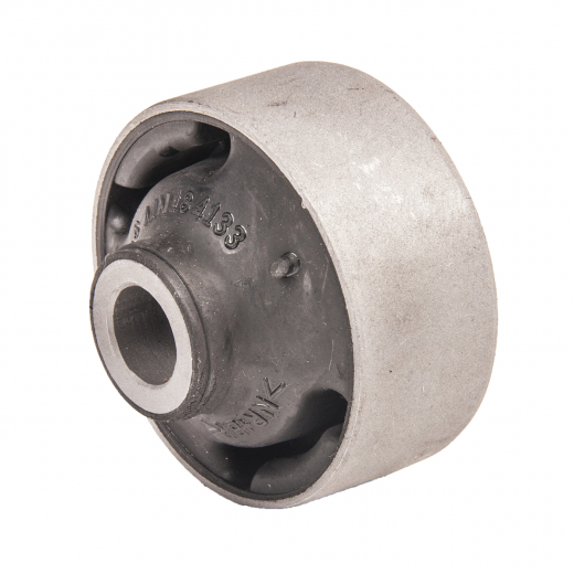 Сайлентблок переднего нижнего рычага задний R8 MR403441