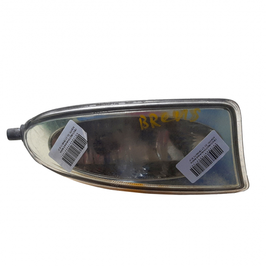 Противотуманная фара Toyota Brevis '01-'07 правая (51-17) контрактная