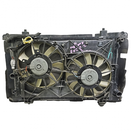 Радиатор охлаждения Toyota Mark X Zio '07-'13/ Blade '06-'12 (2AZ-FE) CVT контрактный в сборе
