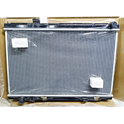 Радиатор охлаждения Infiniti M / Nissan Fuga '04-'10 (VQ35DE, VQ25DE, VQ25HR, VQ35HR) Panda