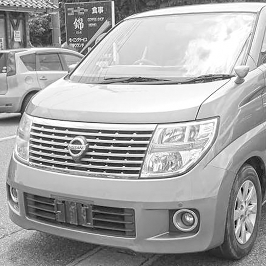 Капот Nissan Elgrand '02-'10 контрактный
