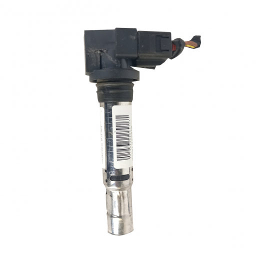 Катушка зажигания Volkswagen/ Skoda (CAVD, CTH, CAVA, CAVC, CAVB, CTHB, CTHC, BBY, CAVE, CTHA, AWY, AZQ, BMD, BME, AUB, BBZ, BKY, CTHE, BLF, BCA, CGGA, CAXA) контрактная