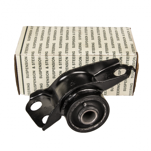 Сайлентблок переднего нижнего правого рычага задний, с кронштейном Akitaka 0501-001R