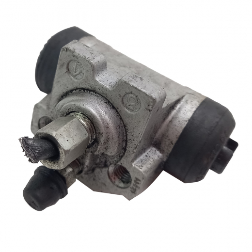 Рабочий тормозной цилиндр Toyota Passo '04-'10/ Passo '10-'16/ Daihatsu Boon '04-'10 2WD задний контрактный