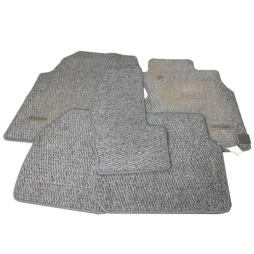 Коврики в салон Nissan Avenir '98-'05/ Expert '99-'07 комплект Контрактный NS0001MAT