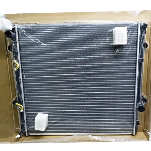 Радиатор охлаждения Lexus GX '09-'17 (1UR-FE) Panda