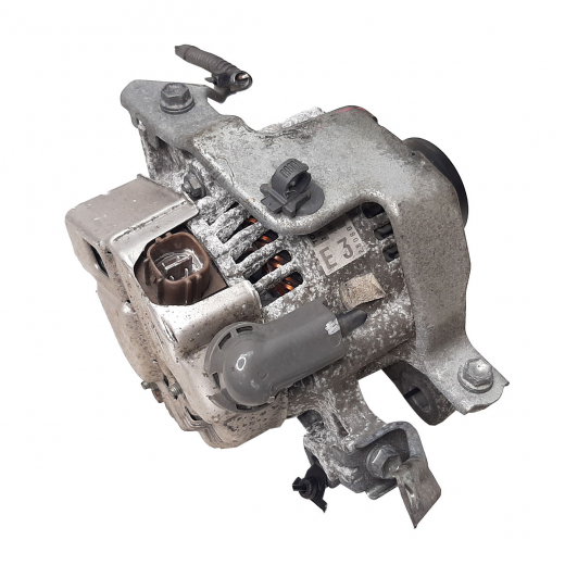 Генератор двигателя Toyota Vitz/ Yaris '10-'17/ Ractis '10-'16 (1NR-FE) контрактный