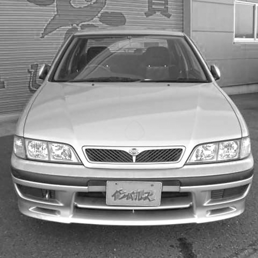 Решетка радиатора Nissan Primera Camino '95-'01 контрактная