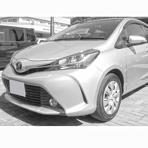 Крыло переднее Toyota Vitz/ Yaris '10-'17 левое контрактное