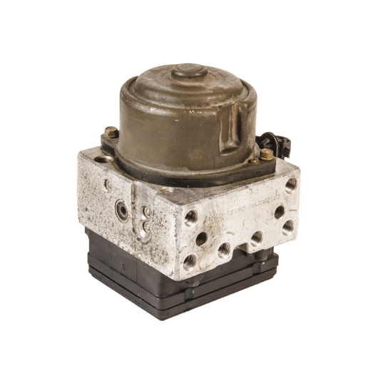 Блок ABS Toyota Corolla/ Sprinter/ Levin/ Trueno/ Marino/ Ceres/ Carib '96-'00 (5A-FE, 4A-FE, 4E-FE, 2C, 3C-E) 2WD контрактный