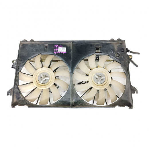 Вентилятор радиатора Toyota Prius '97-'03 (1NZ-FXE) цельный 2 вентилятора контрактный