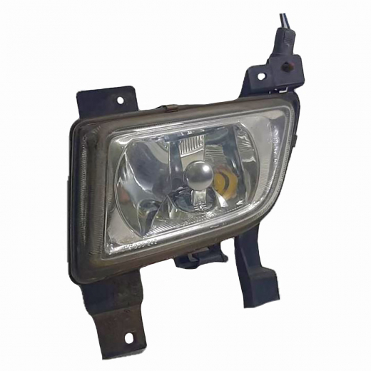 Противотуманная фара Mazda Familia '98-'00/ Premacy '99-'01/ 323/ Astina/ Protege '98-'00/ Bongo Friendee '99-'01 левая Bosch 014-000048 (02-692) контрактная 