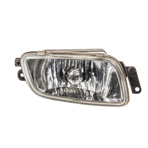Противотуманная фара Mitsubishi Pajero '99-'07 правая (02-39) контрактная