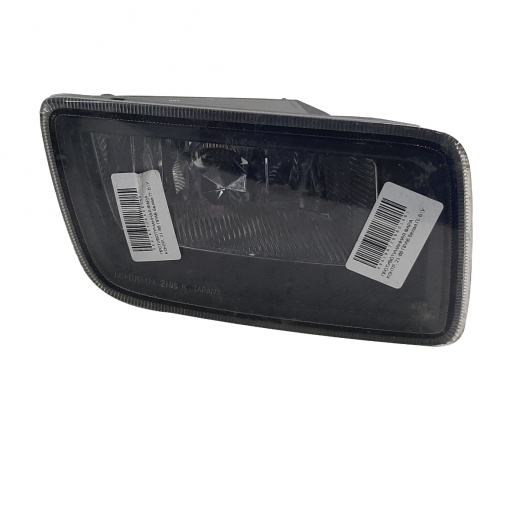 Противотуманная фара Nissan Serena '01-'05/ Presage '01-'03 правая белая (21-88) контрактная