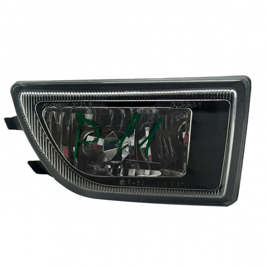 Противотуманная фара Nissan Primera '98-'01 правая (21-71) контрактная