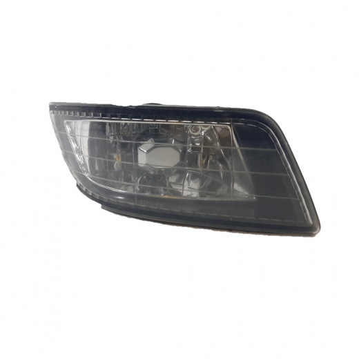 Противотуманная фара Toyota Vista '00-'02/ Chaser '98-'01 правая белая (22-277) контрактная