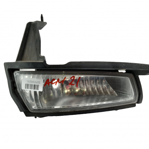 Противотуманная фара Toyota Ipsum '03-'09/ Estima '03-'06/ Alphard '05-'08 правая (28-168) контрактная