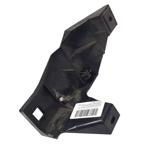 Клипса крепления решетки радиатора Mazda Demio '96-'99, Ford Festiva Miniwagon '96-'99 правая Контрактный