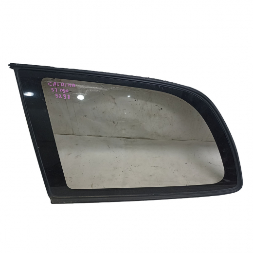 Стекло боковое в кузов Toyota Caldina '92-'02 заднее левое контрактное