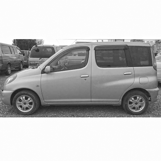 Стекло боковое в кузов Toyota Yaris Verso '99-'05/ Funcargo '99-'05 заднее левое контрактное