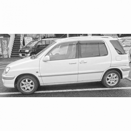 Стекло боковое в кузов Toyota Raum '97-'03 заднее левое контрактный