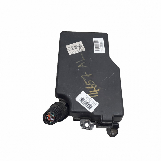 Блок реле (под капот) Mazda 3/ Axela '09-'13 контрактный