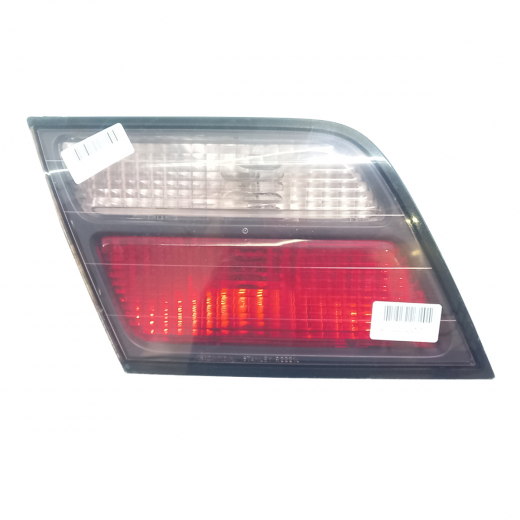 Стоп сигнал Honda Accord/ Isuzu Aska '97-'00 левый в крышку (22-21) контрактный