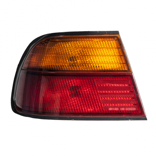 Стоп сигнал Nissan Sunny '95-'97 левый (47-74A) контрактный