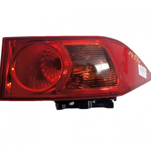Стоп сигнал Honda Accord '05-'08 правый (54-72) контрактный