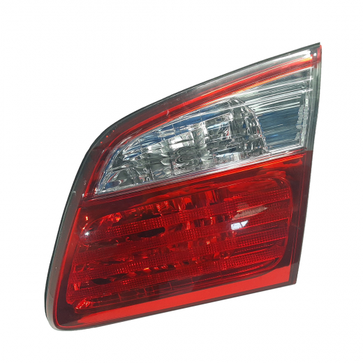 Стоп сигнал Nissan Cefiro '98-'01 правый в крышку, белый (48-51B) контрактный