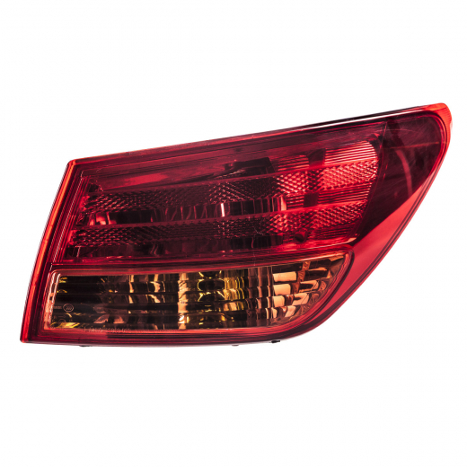 Стоп сигнал Nissan Bluebird Sylphy '05-'12 правый (220-63823) контрактный