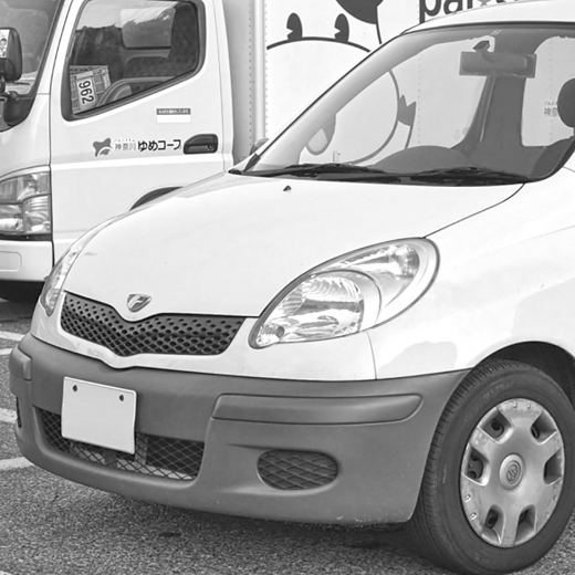 Капот Toyota Funcargo/ Yaris Verso '99-'05 контрактный